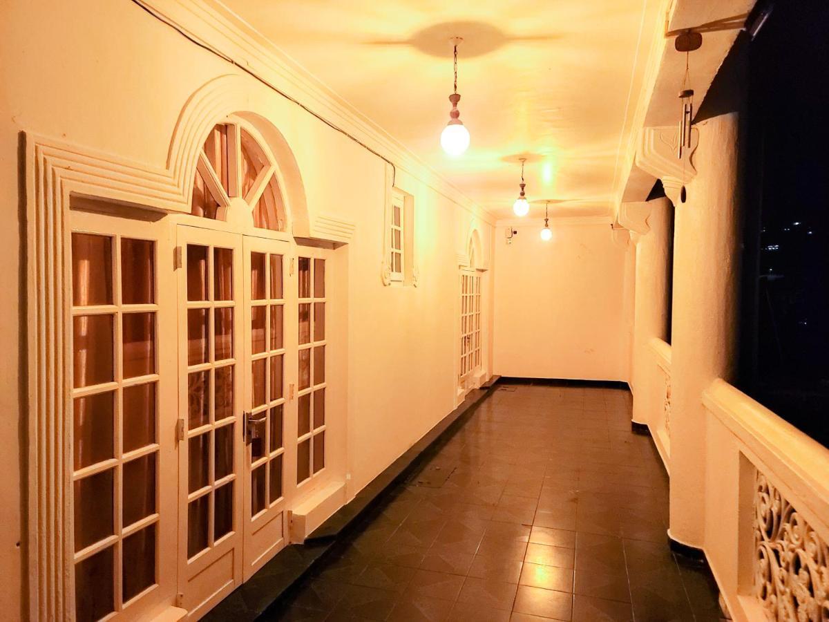 Notre Dame D'Arcadia Hotel Nuwara Eliya Exterior foto
